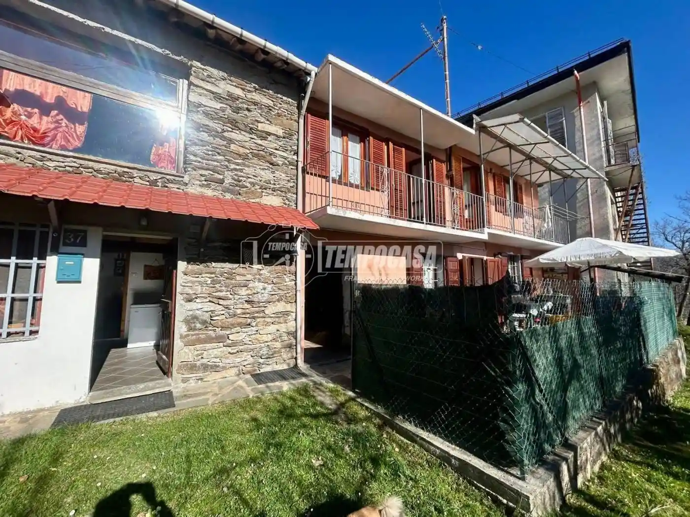 Casa indipendente in vendita a Viù