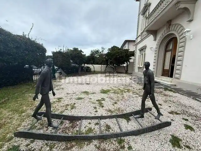 Appartamento in vendita a Livorno