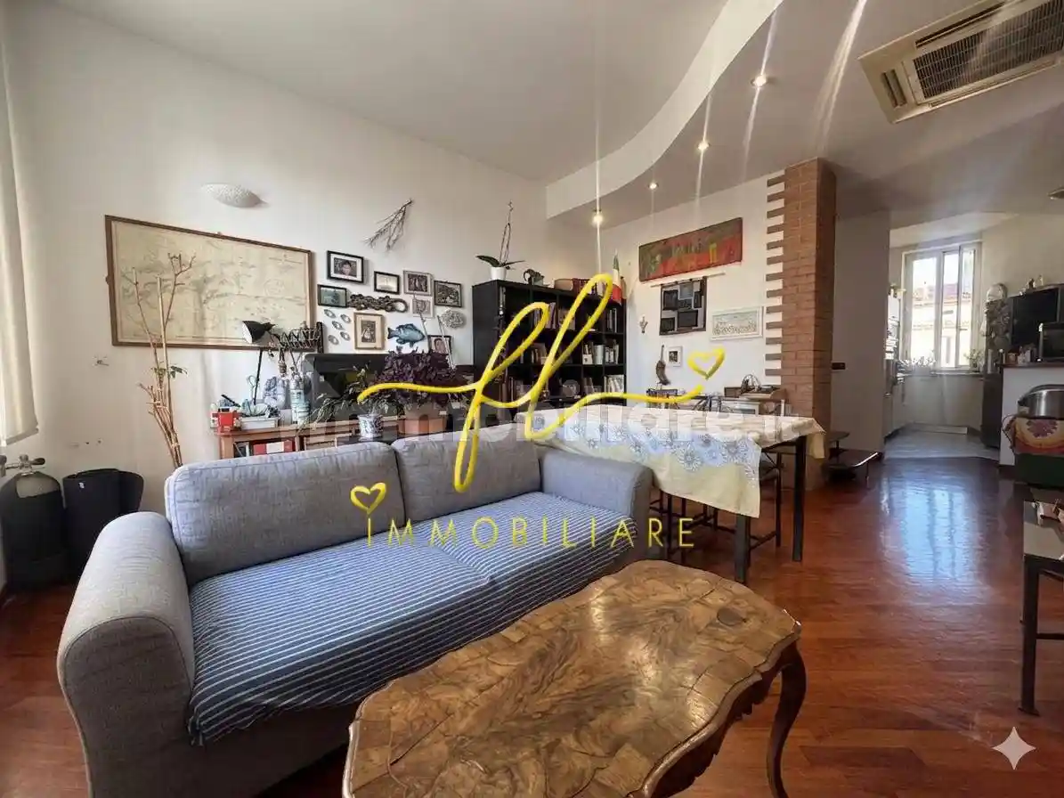 Appartamento in vendita a Livorno