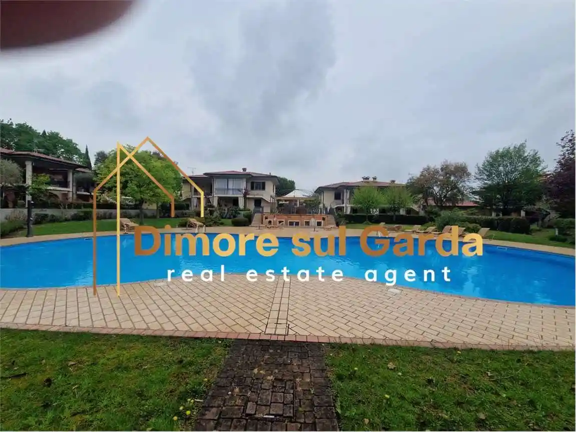 Villa in vendita a Polpenazze del Garda