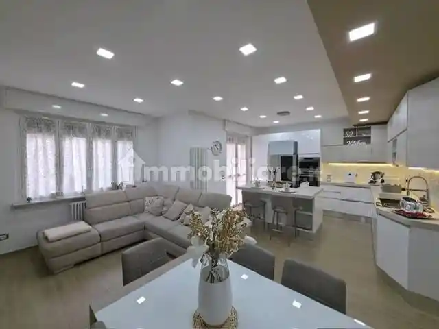 Appartamento in vendita a Vercelli