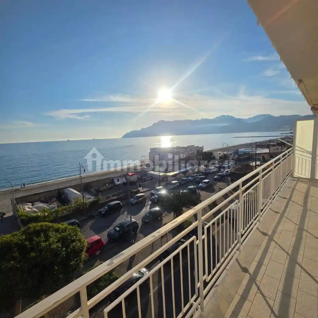 Appartamento in affitto a Salerno