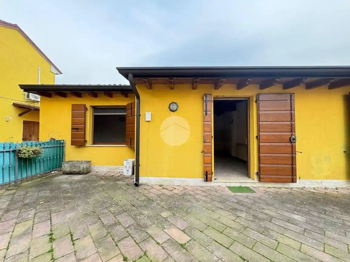 Appartamento in affitto a Rodigo