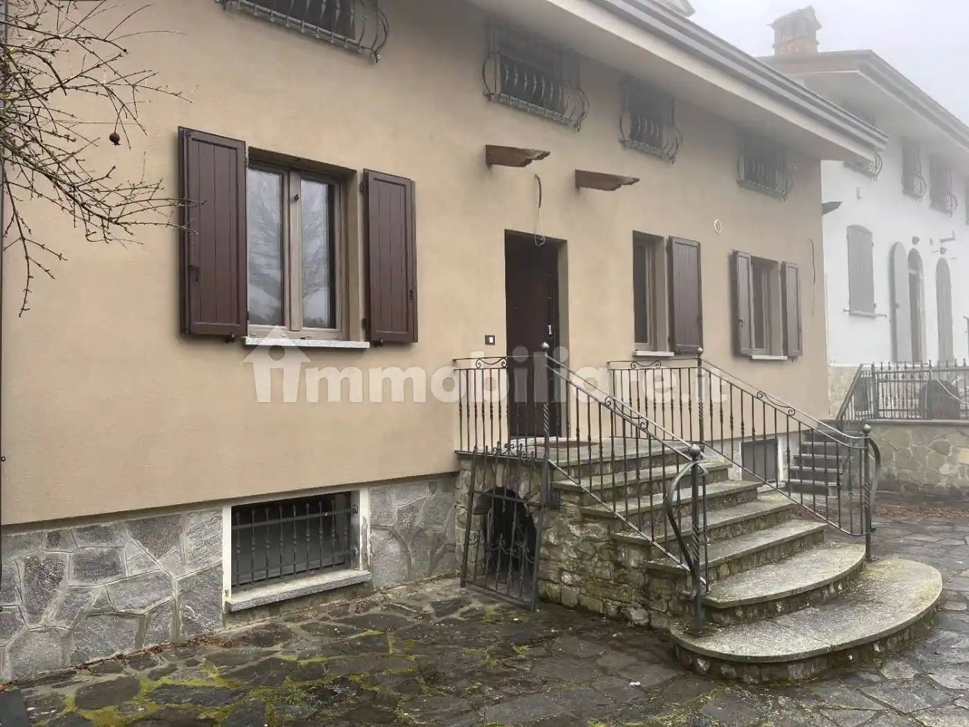 Villa in vendita a Coli