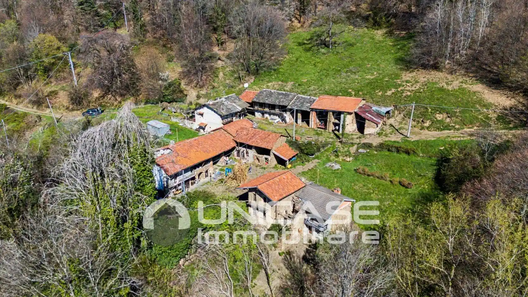 Rustico - Casale in vendita a Pinerolo