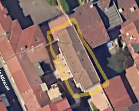 Palazzo - Edificio in vendita a Melegnano