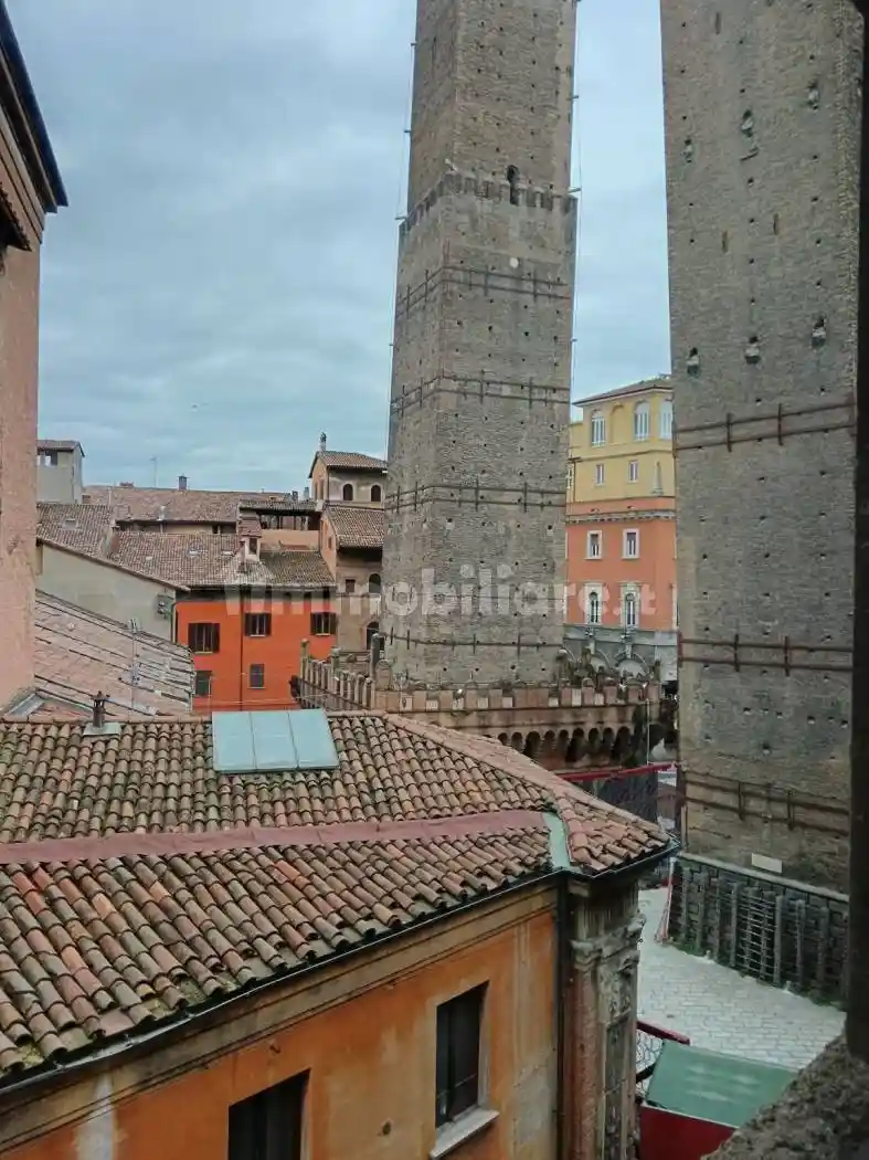 Appartamento in vendita a Bologna