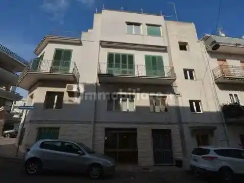Palazzo - Edificio in vendita a Ceglie Messapica