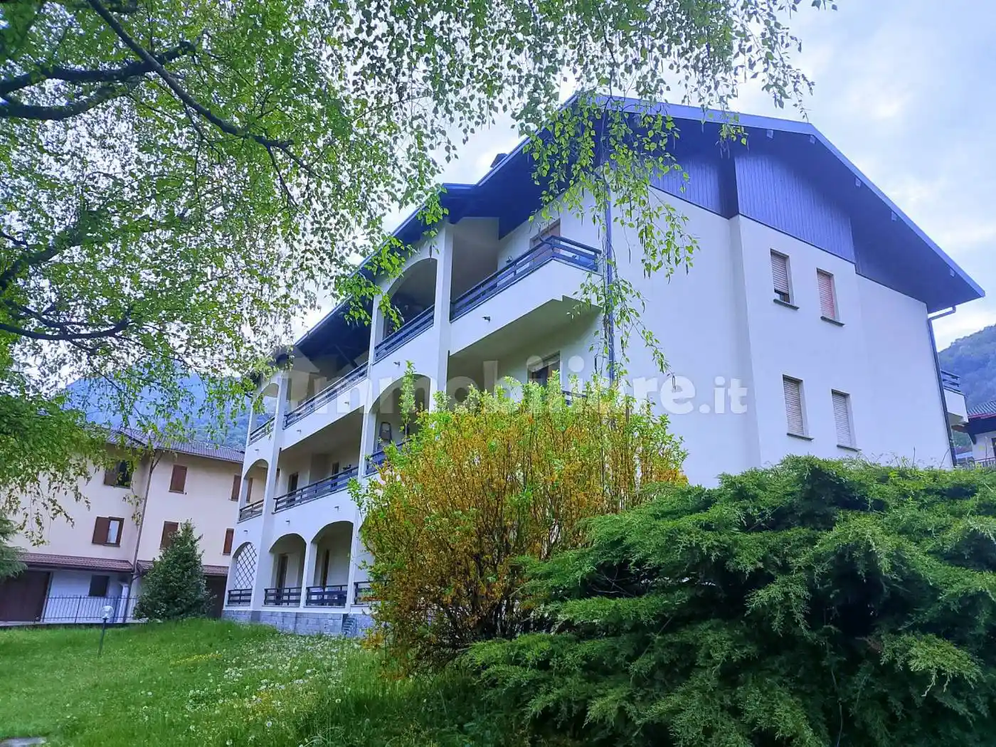 Appartamento in vendita a Ballabio