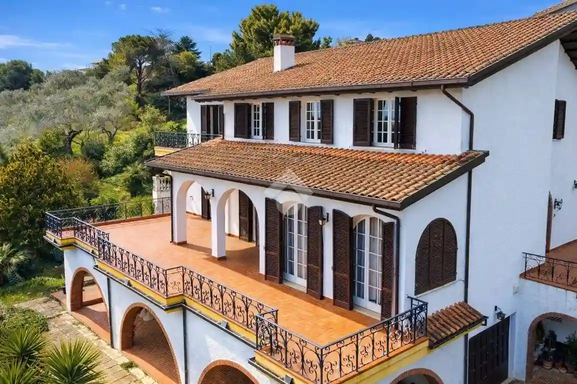Villa - foto 3