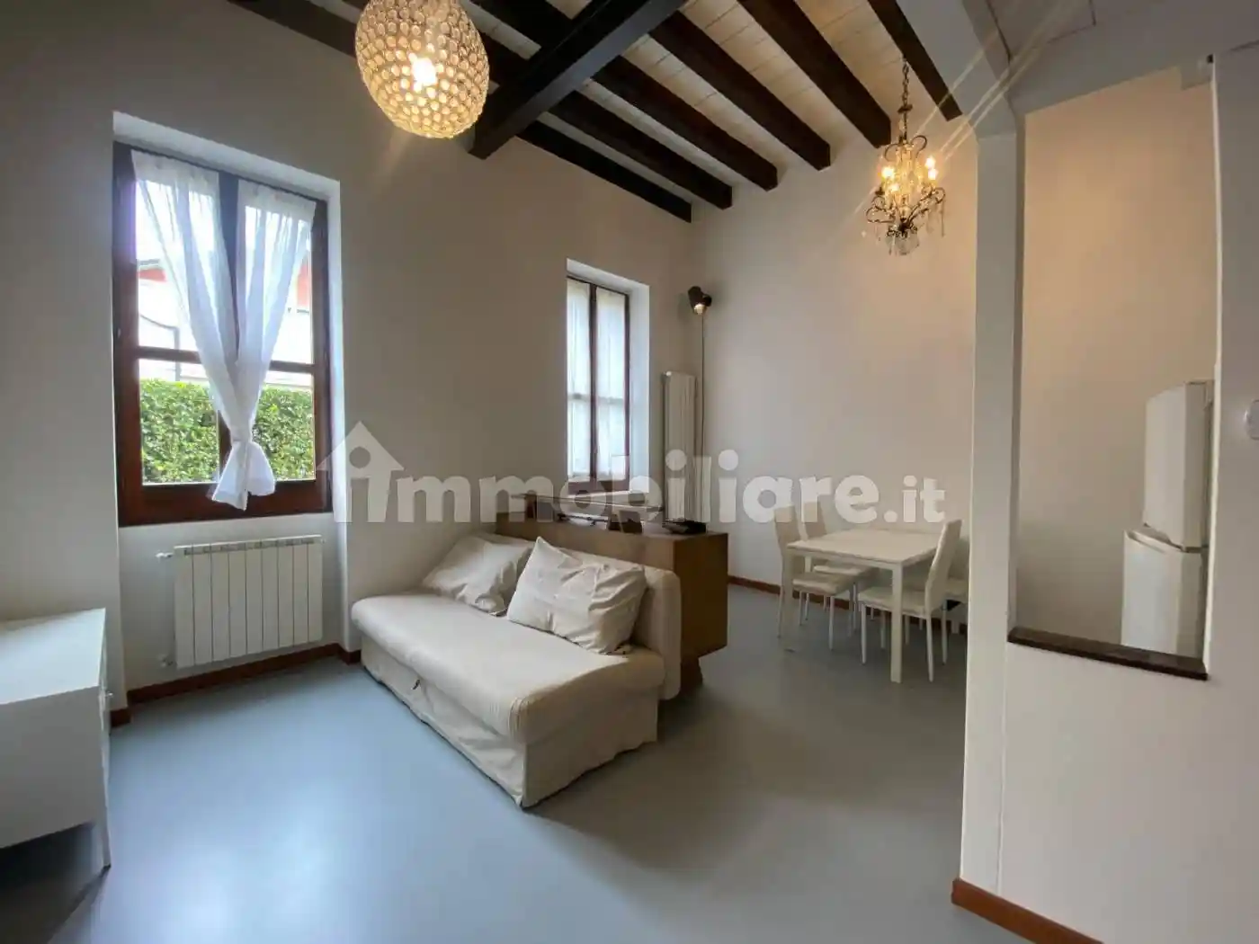 Appartamento in affitto a Carnate