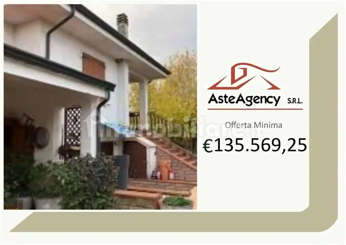 Villa in vendita a Sermide e Felonica