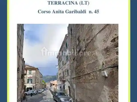 Appartamento in vendita a Terracina