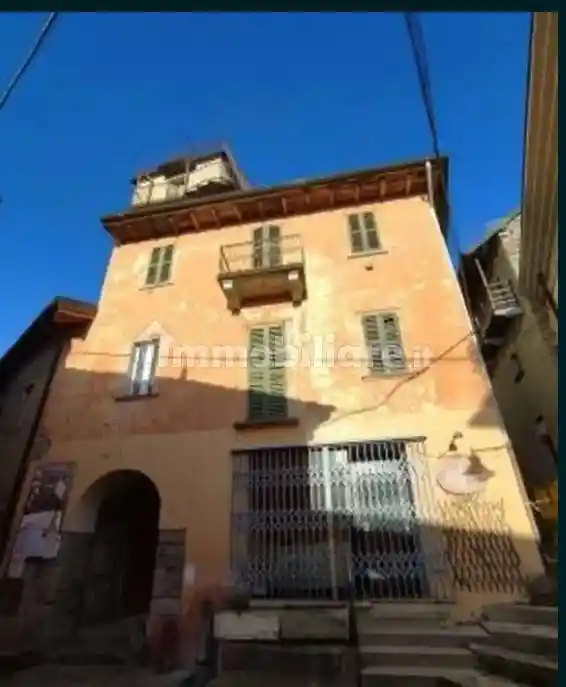 Casa indipendente in vendita a Arizzano