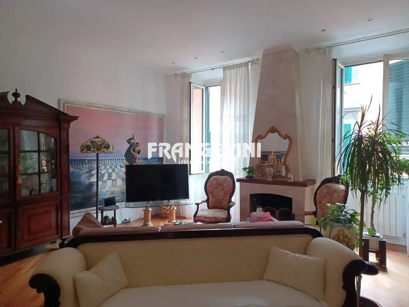 Appartamento in vendita a Livorno