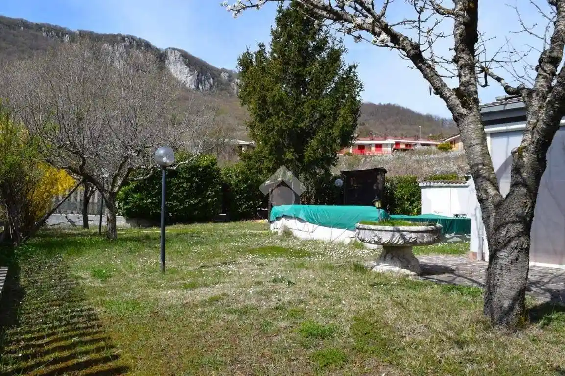 Villetta a schiera in vendita a Sante Marie