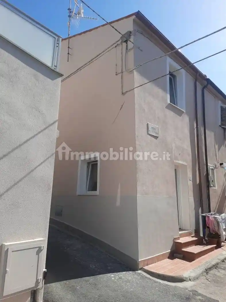 Casa indipendente in vendita a Rosignano Marittimo