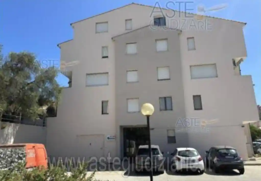 Appartamento in vendita a La Maddalena