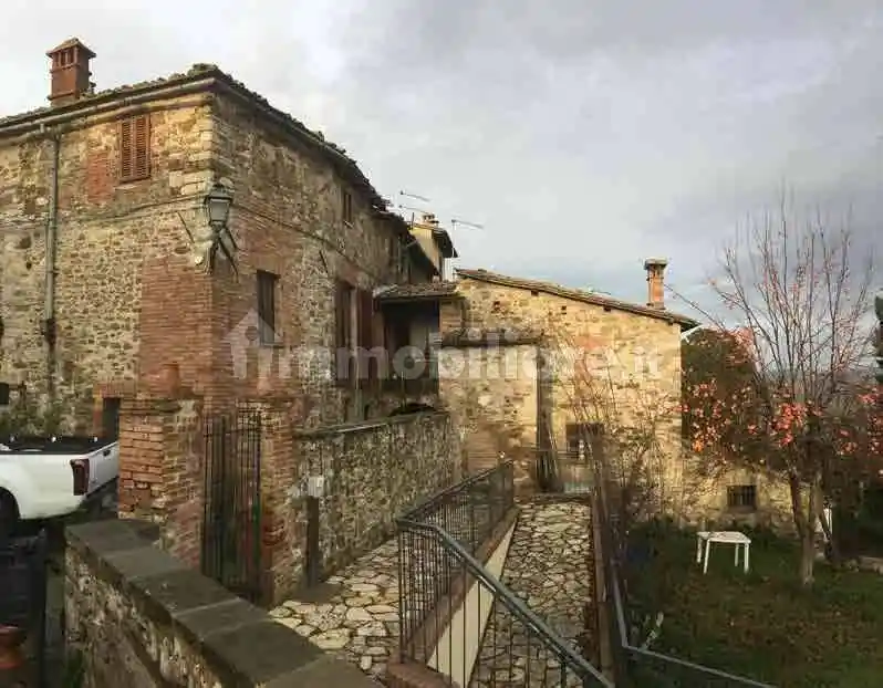 Casa indipendente in vendita a Castelnuovo Berardenga