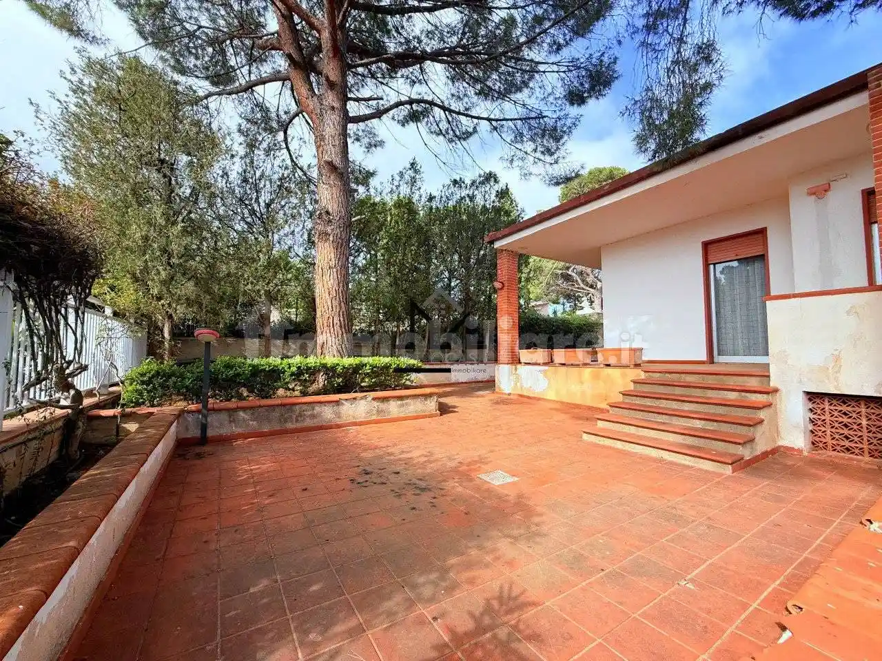Villa in affitto a Altavilla Milicia