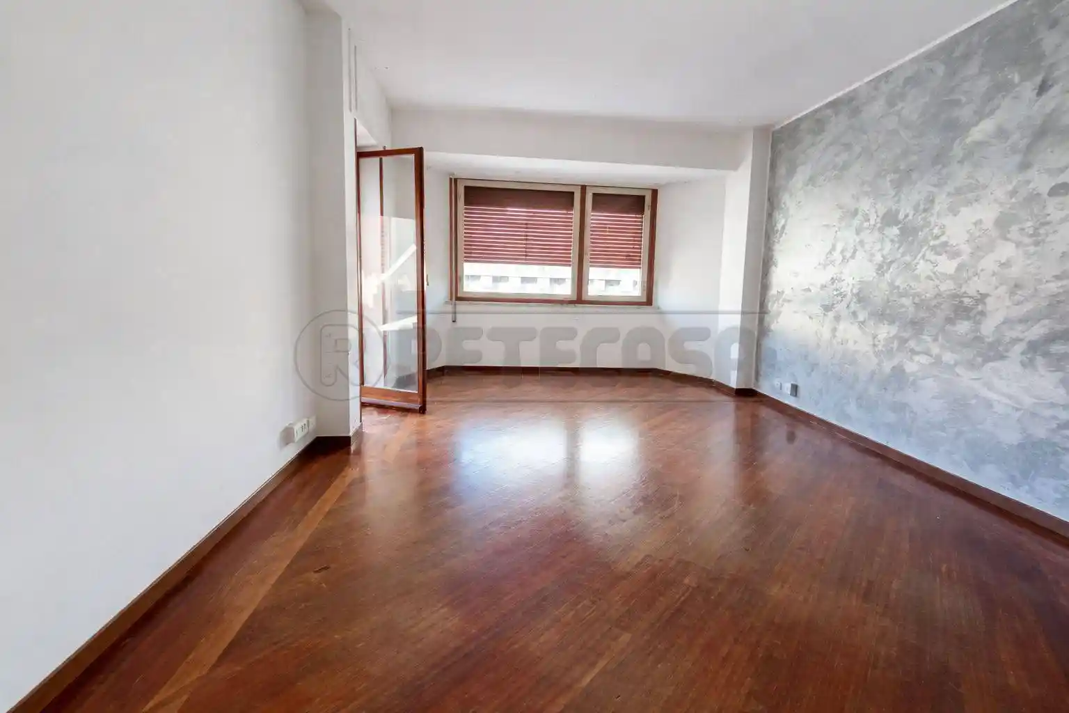 Appartamento in vendita a Carrara