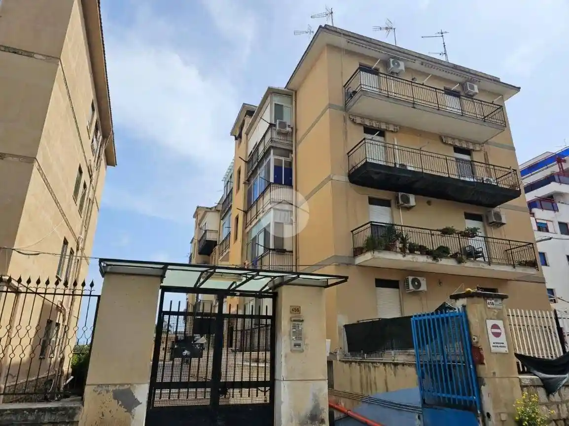 Appartamento in vendita a Palermo