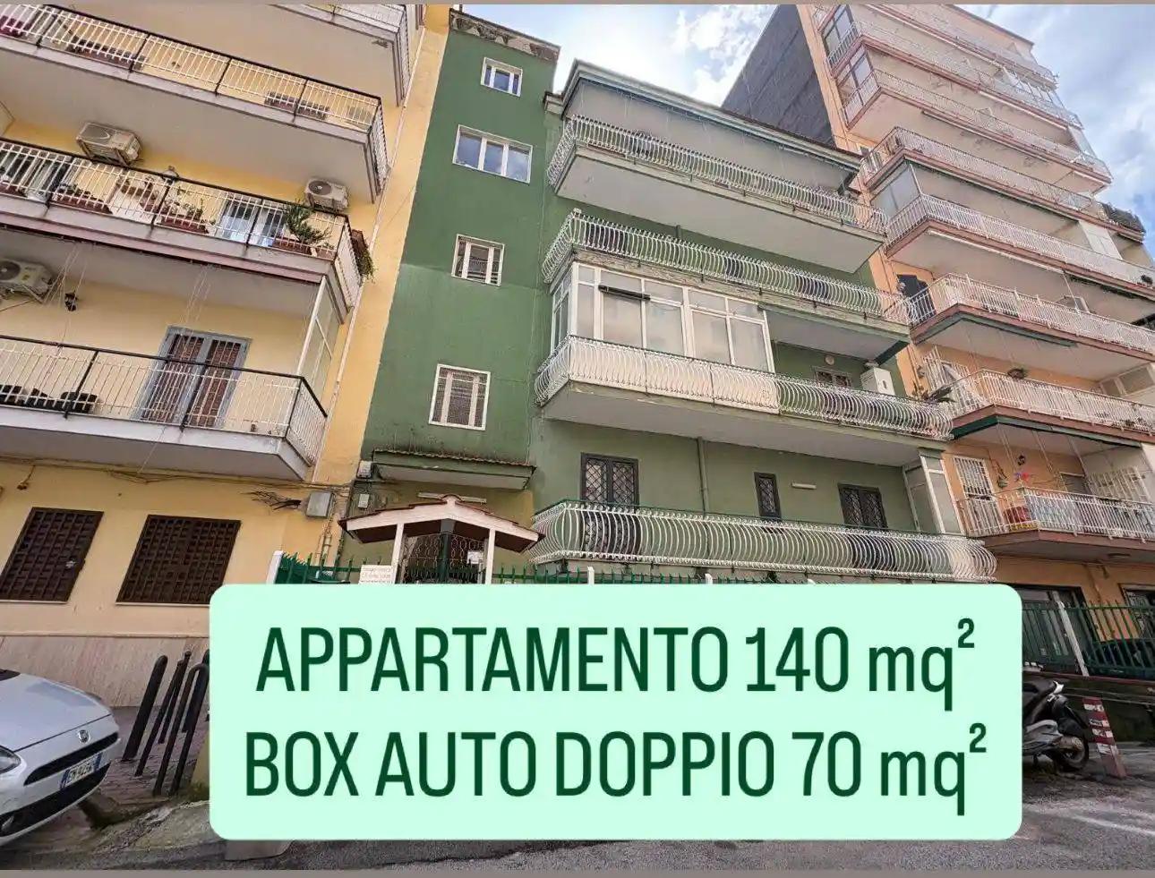 Appartamento in vendita a Napoli