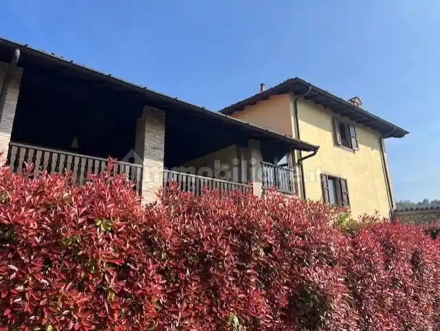 Appartamento in affitto a Valbrembo