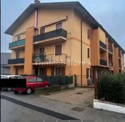 Appartamento in vendita a Lavagno