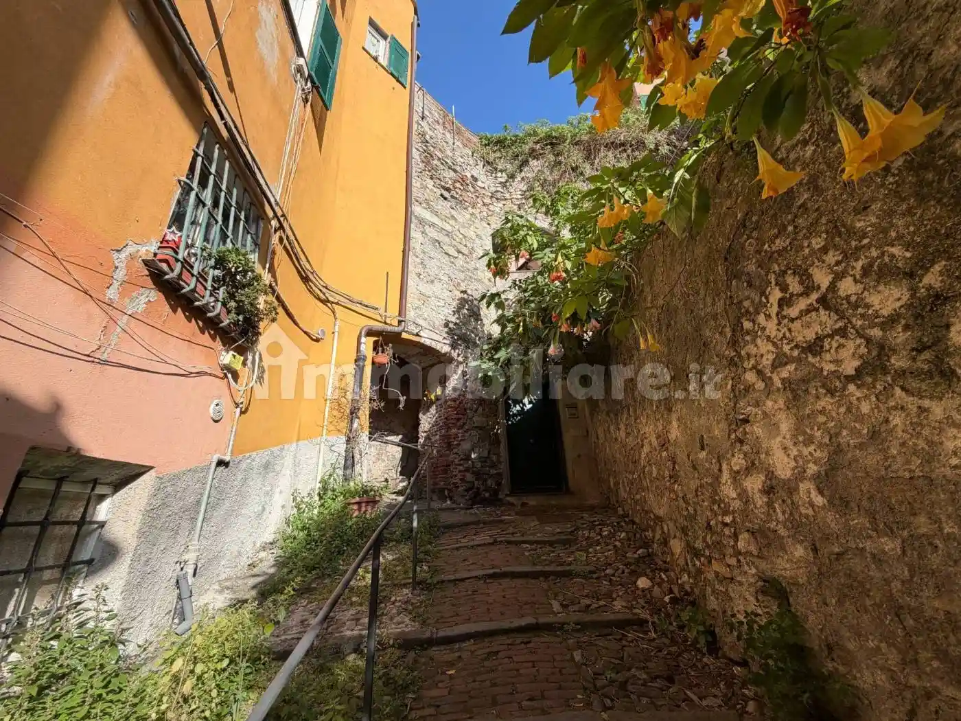 Appartamento in vendita a Genova