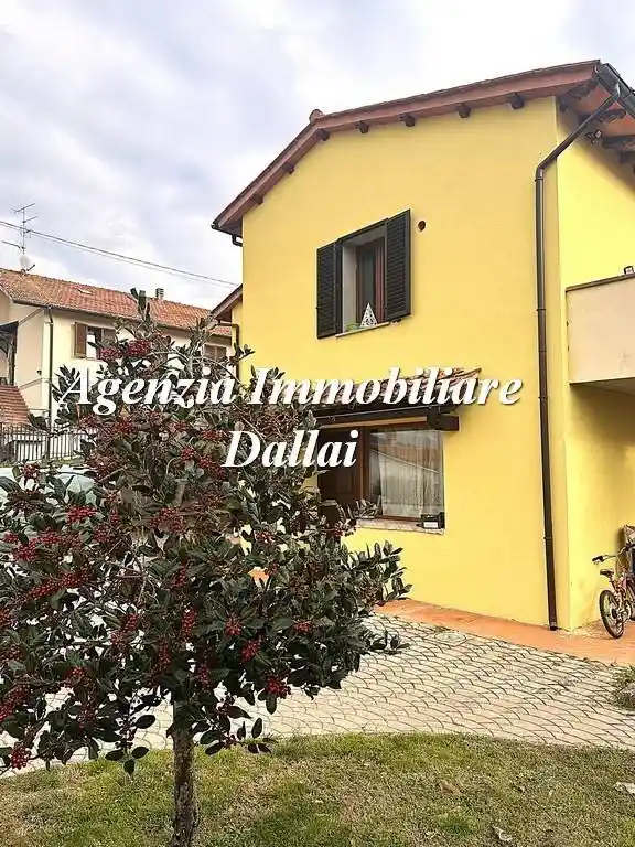 Villa in vendita a Scarperia e San Piero