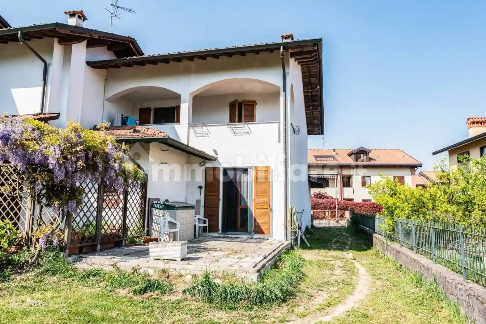 Villa - foto 2