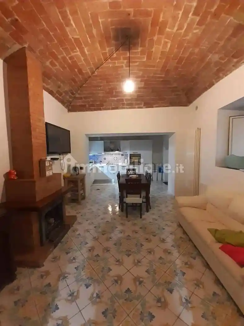 Appartamento in vendita a Salerno