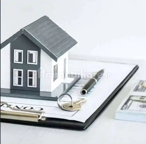 Appartamento in vendita a Lizzanello