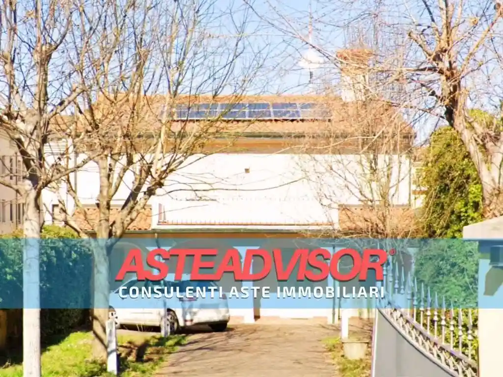 Villa in vendita a Viadana