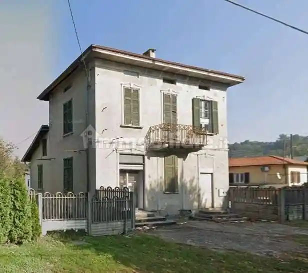 Casa indipendente in vendita a Fino Mornasco