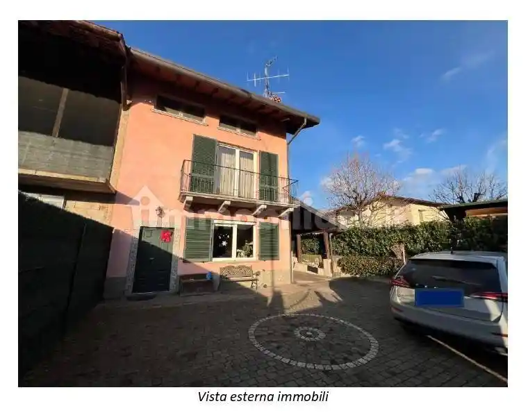 Villetta a schiera in vendita a Annone di Brianza