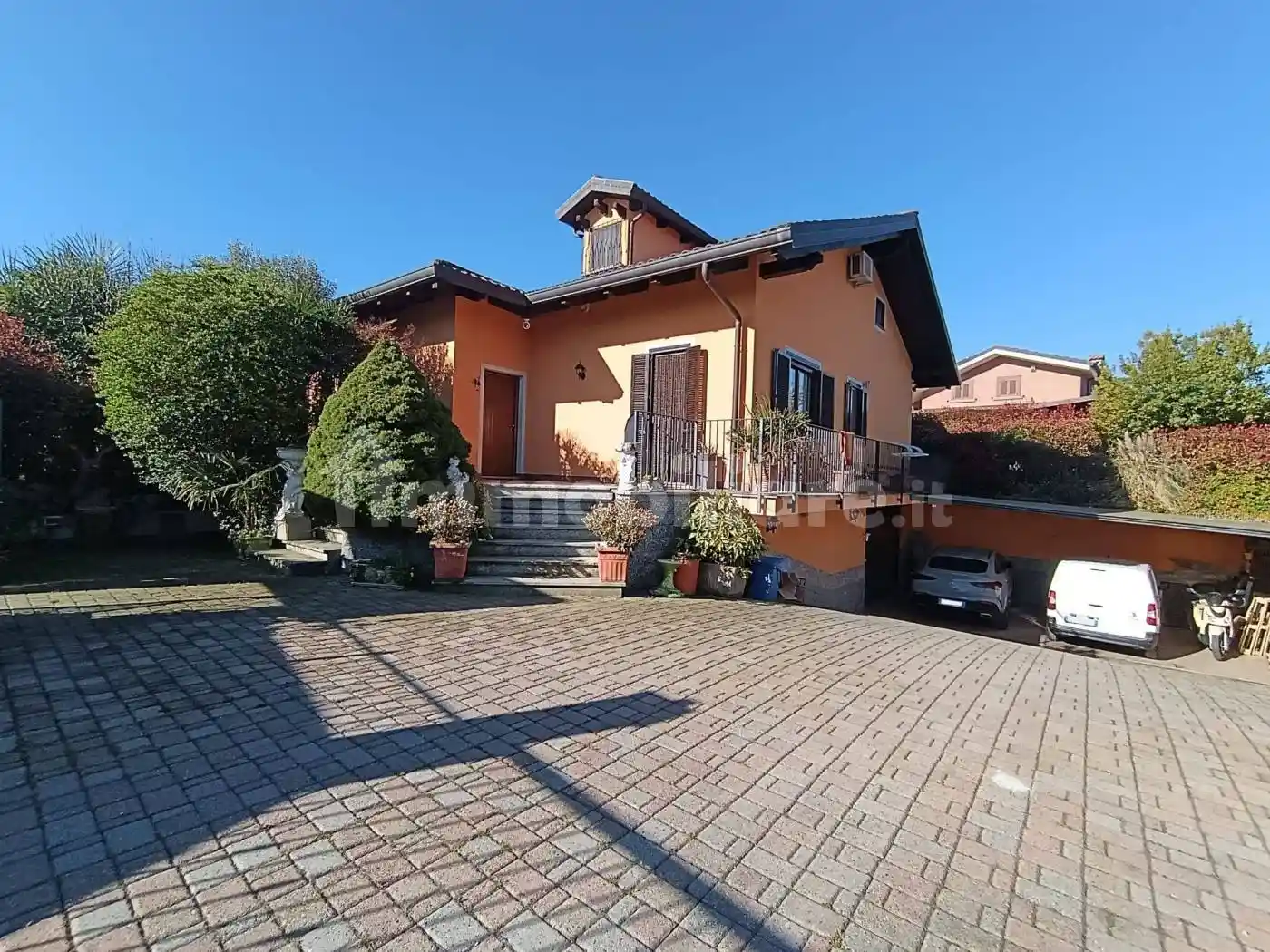 Villa in vendita a Rivarossa
