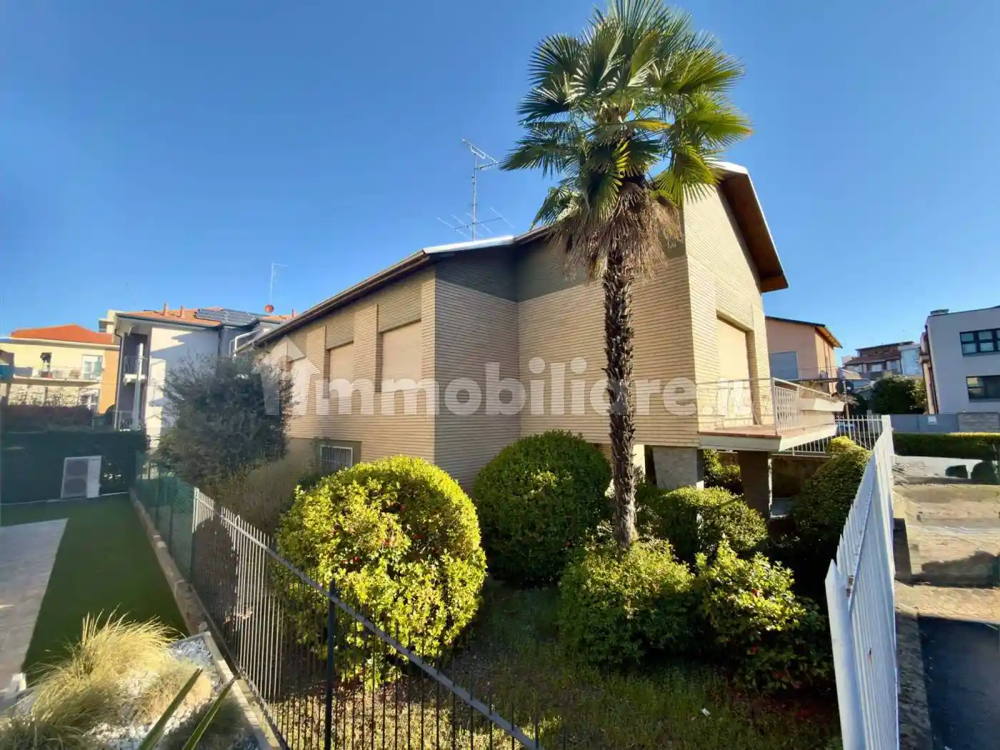 Villa in vendita a Novara