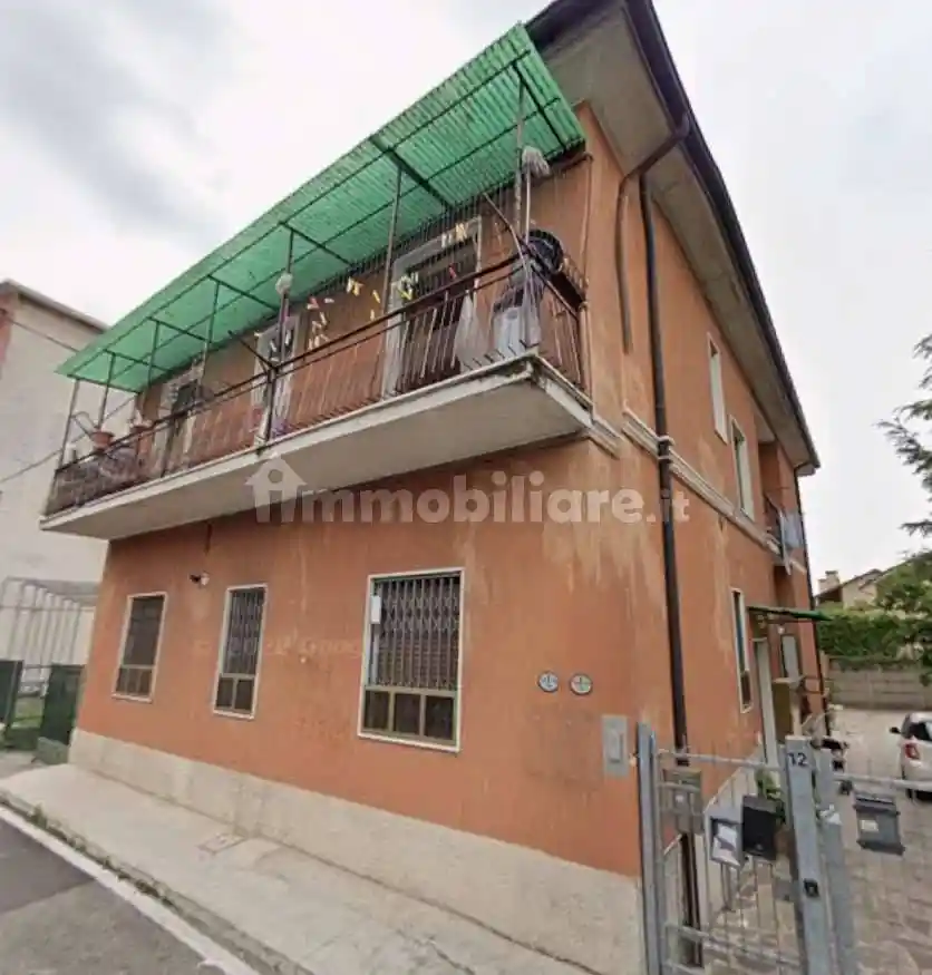 Appartamento in vendita a Limbiate