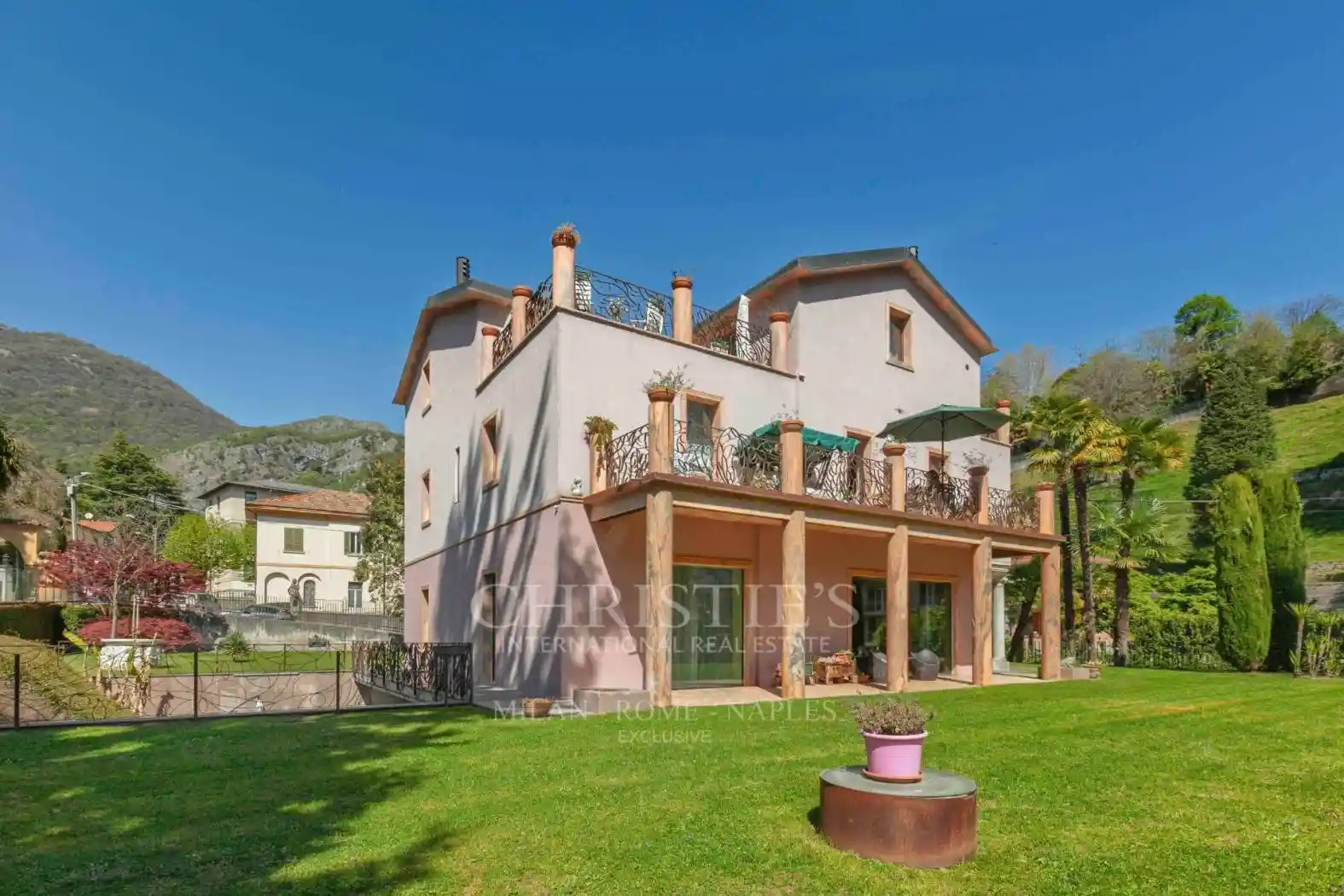 Villa in vendita a Tremezzina