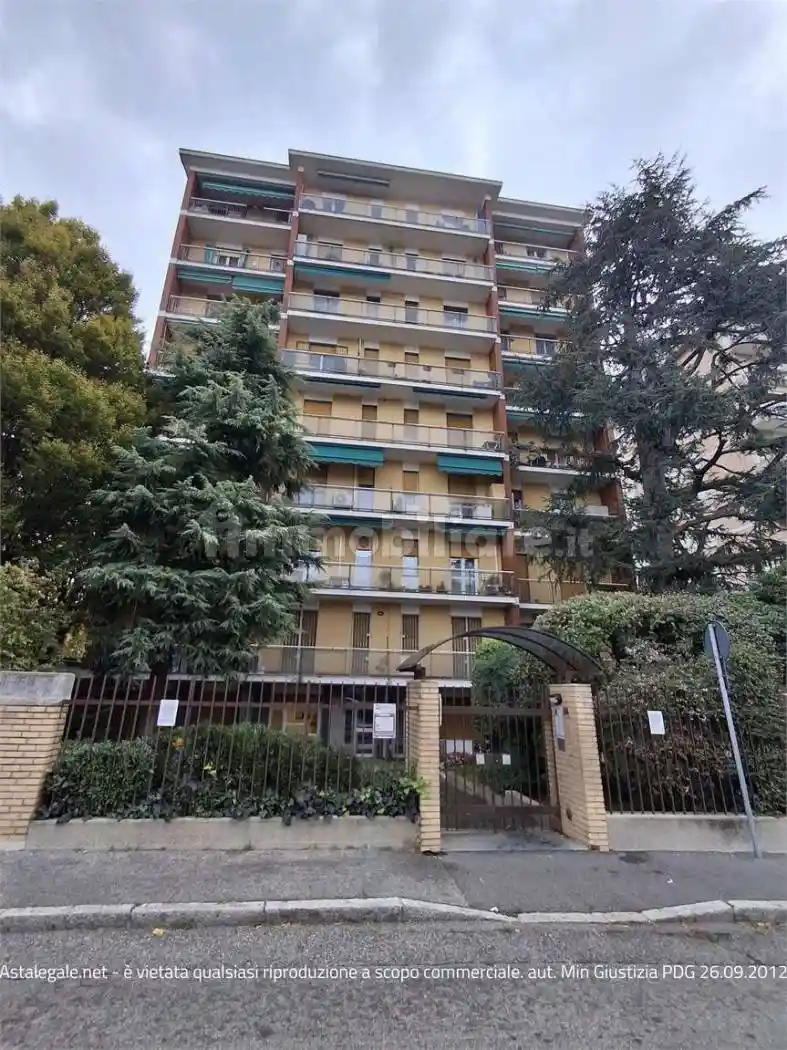 Appartamento in vendita a Desio