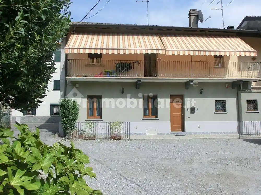 Appartamento in vendita a Bulgarograsso