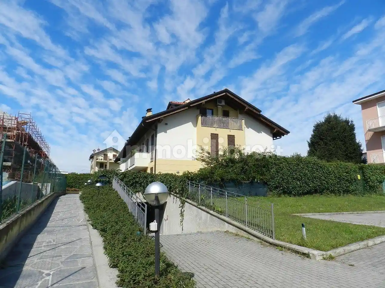 Appartamento in vendita a Bernareggio