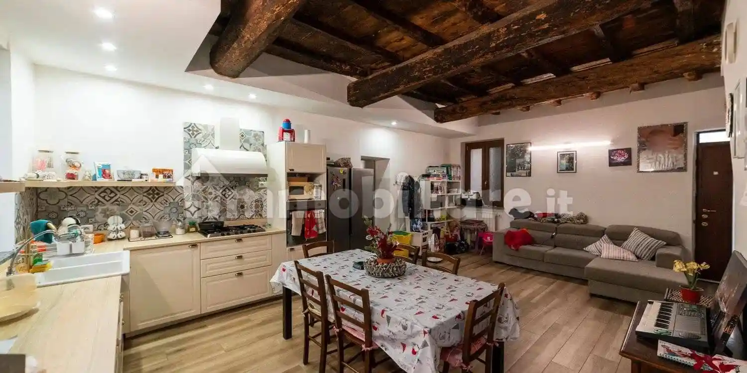 Appartamento in vendita a Corbetta