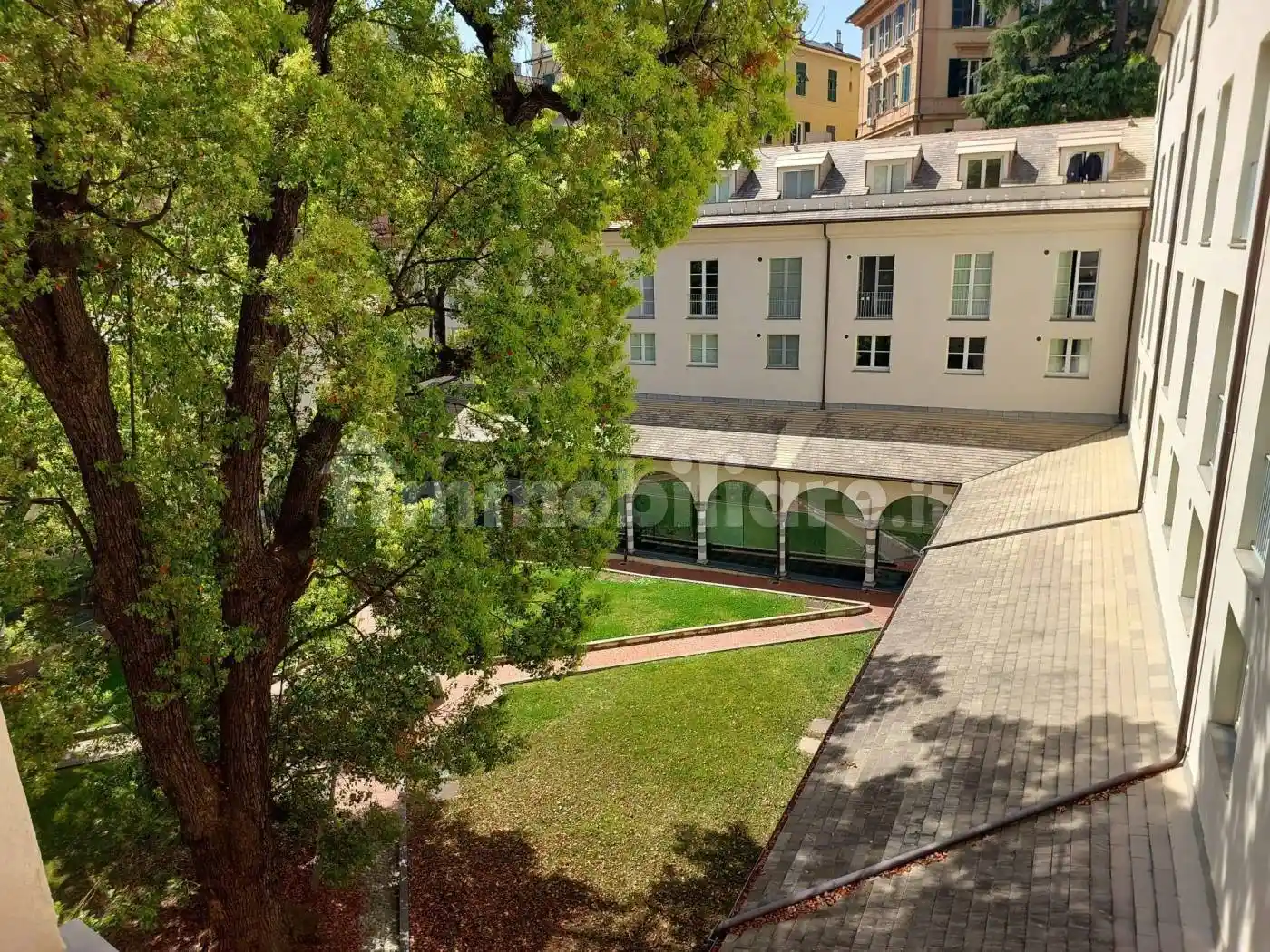 Appartamento in affitto a Genova