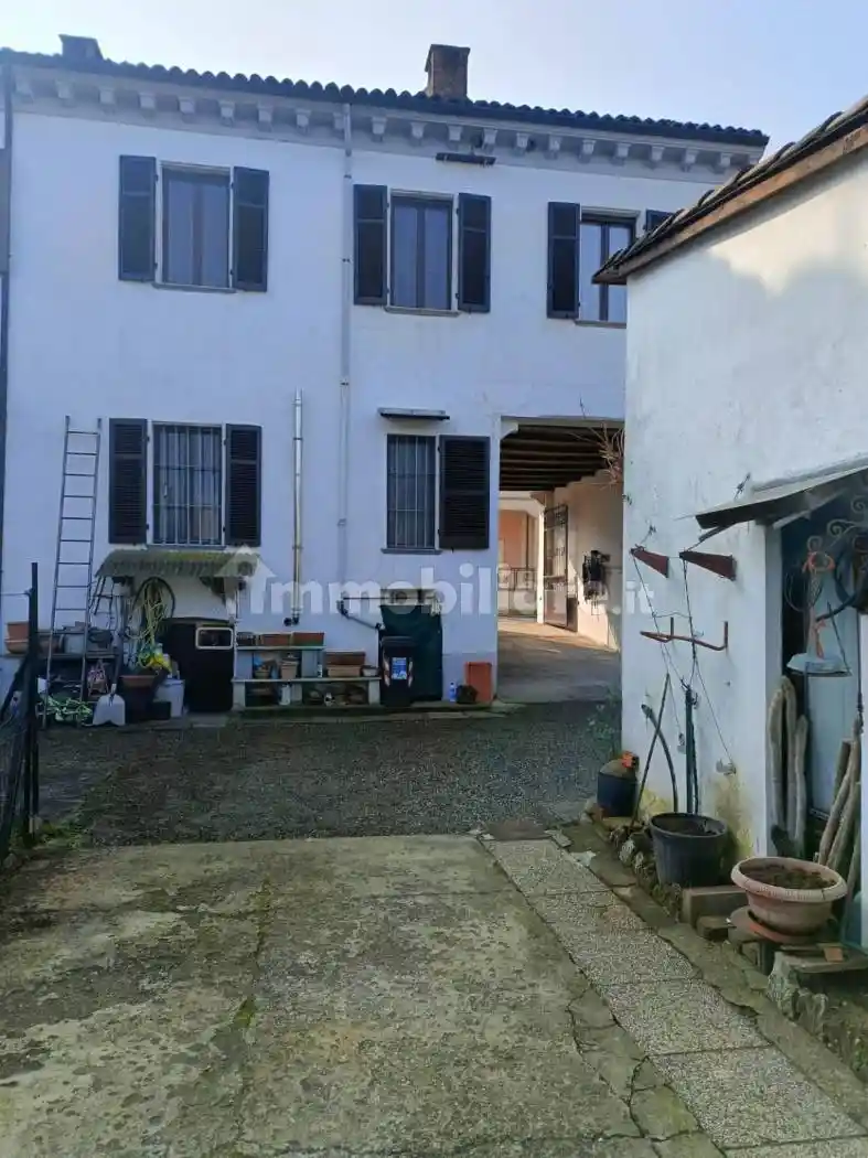 Casa indipendente in vendita a Ozzano Monferrato
