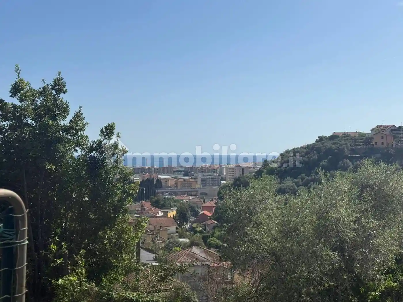 Appartamento in vendita a Imperia