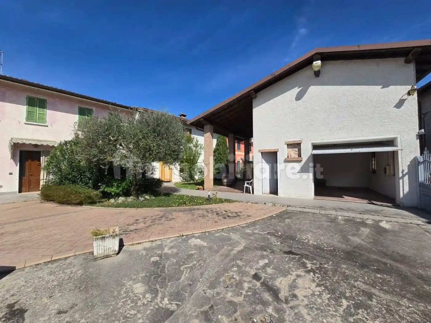 Villa in vendita a Castiglione delle Stiviere