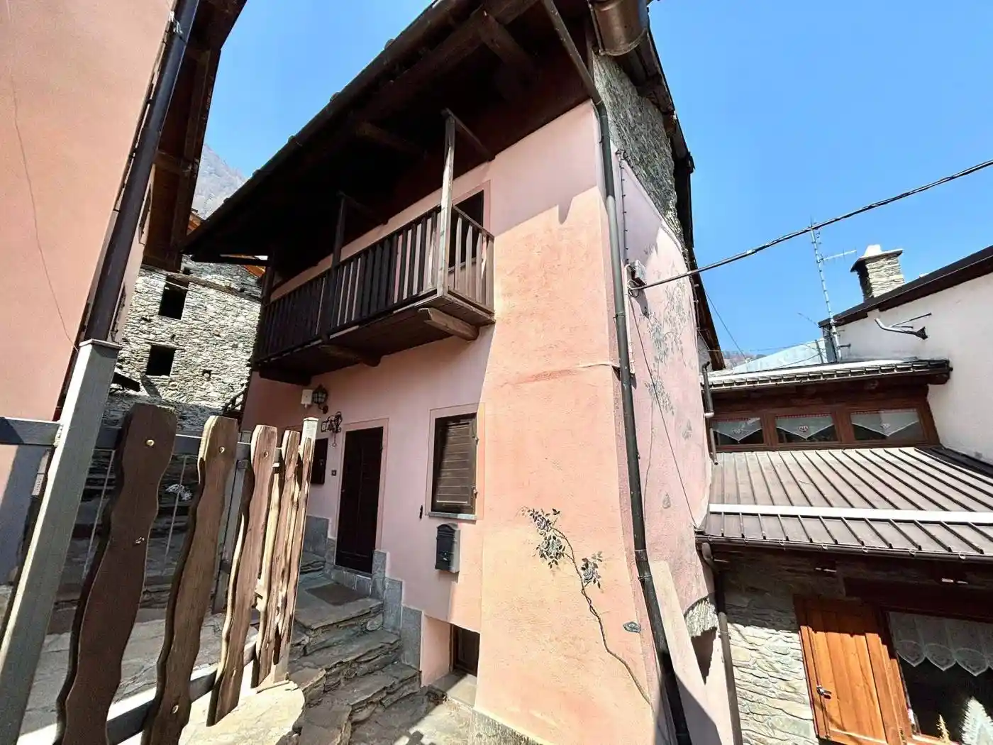 Casa indipendente in vendita a Prali